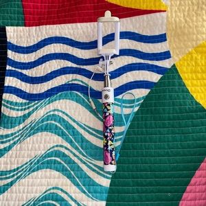 A floral selfie stick🦋!!!